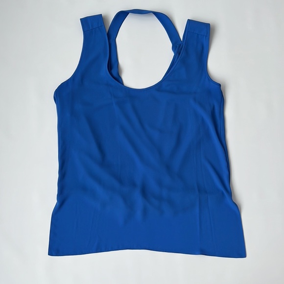 BCBGMAXAZRIA high/low sleeveless top - Picture 8 of 8